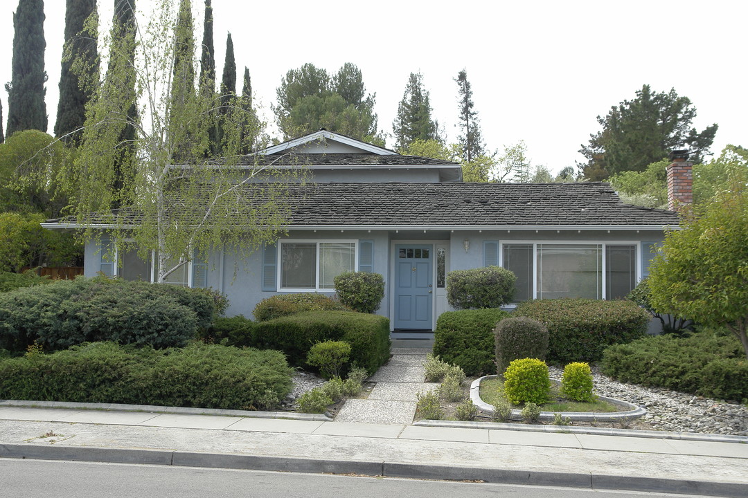 791 Palomino Dr in Pleasanton, CA - Foto de edificio