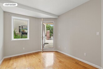 419 Humboldt St in Brooklyn, NY - Building Photo - Building Photo