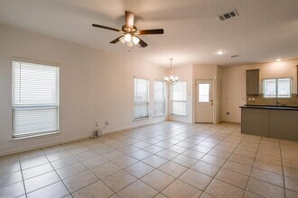 6421 Innsbruck Meadows Ln in Houston, TX - Building Photo - Building Photo
