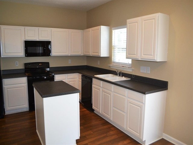 9 Sentinel Ct in Simpsonville, SC - Building Photo - Building Photo
