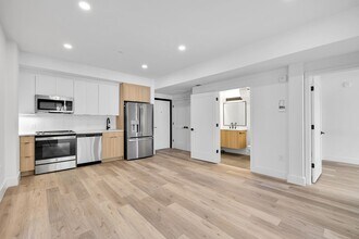 14 P St NW in Washington, DC - Building Photo - Building Photo
