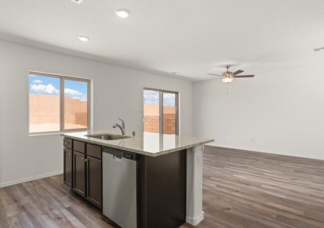 2623 Desi Loop in Belen, NM - Building Photo - Building Photo