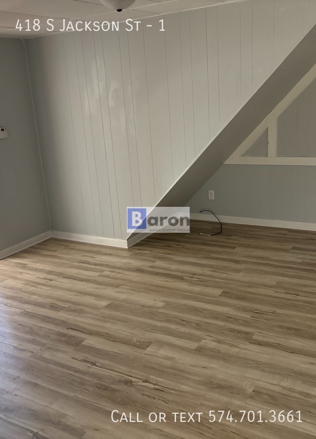 property at 418 S Jackson St