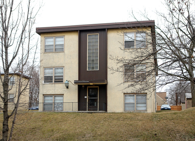 1248 St Clair Ave in St. Paul, MN - Building Photo - Building Photo