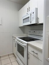 5501 NW 7th St in Miami, FL - Building Photo - Building Photo