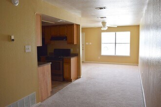 1210 Monroe Loop, Unit Apt C in Killeen, TX - Building Photo - Building Photo