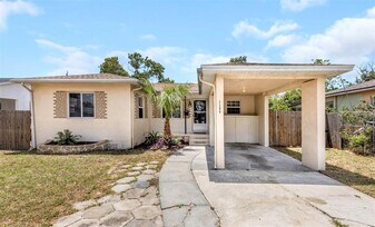 3200 33rd Ave N in St. Petersburg, FL - Building Photo