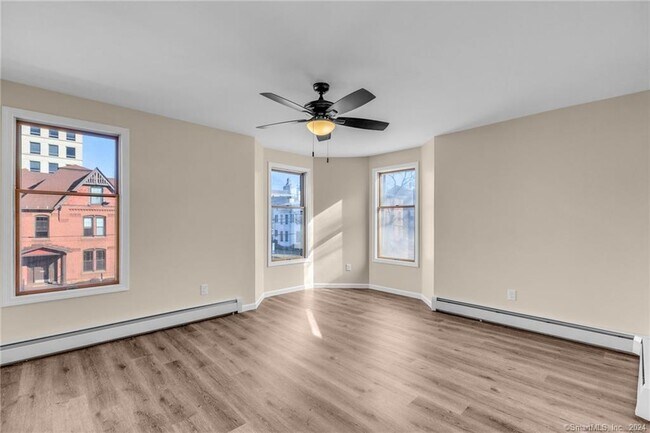 51 Russ St in Hartford, CT - Building Photo - Building Photo