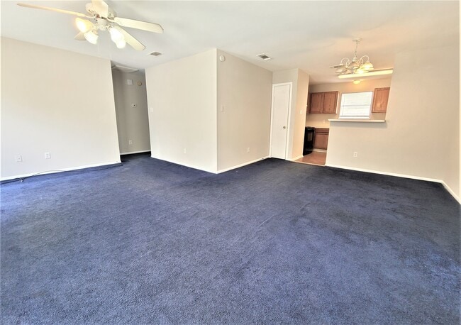 16022 Old River Rd in Channelview, TX - Building Photo - Building Photo