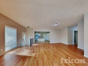 573 Laurel St in Vallejo, CA - Building Photo - Building Photo