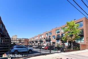 935 W Grace St, Unit A05C in Chicago, IL - Building Photo