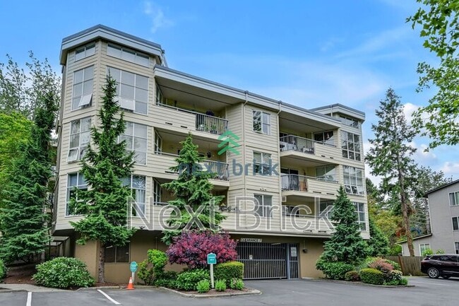 property at 424 102nd Ave SE