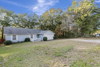 2983 Windsor Cir in Crestview, FL - Building Photo - Building Photo