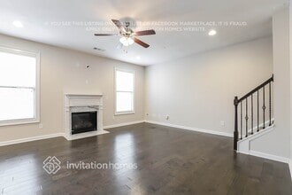 5919 Park Bay Ct in Flowery Branch, GA - Foto de edificio - Building Photo