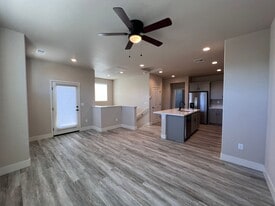 451 Blackbird Ln in Gardnerville, NV - Building Photo