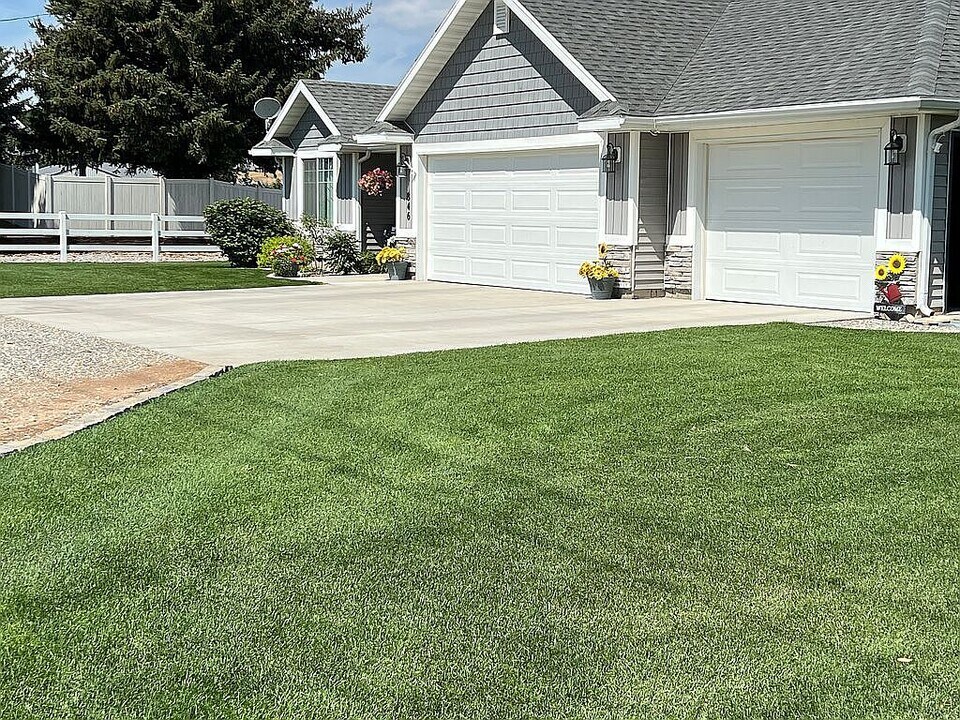 846 W 3200 S in Preston, ID - Building Photo