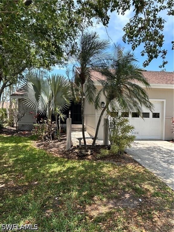 property at 17745 Grande Bayou Ct
