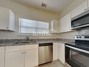 344 Bristol Way in Richmond Hill, GA - Building Photo - Building Photo