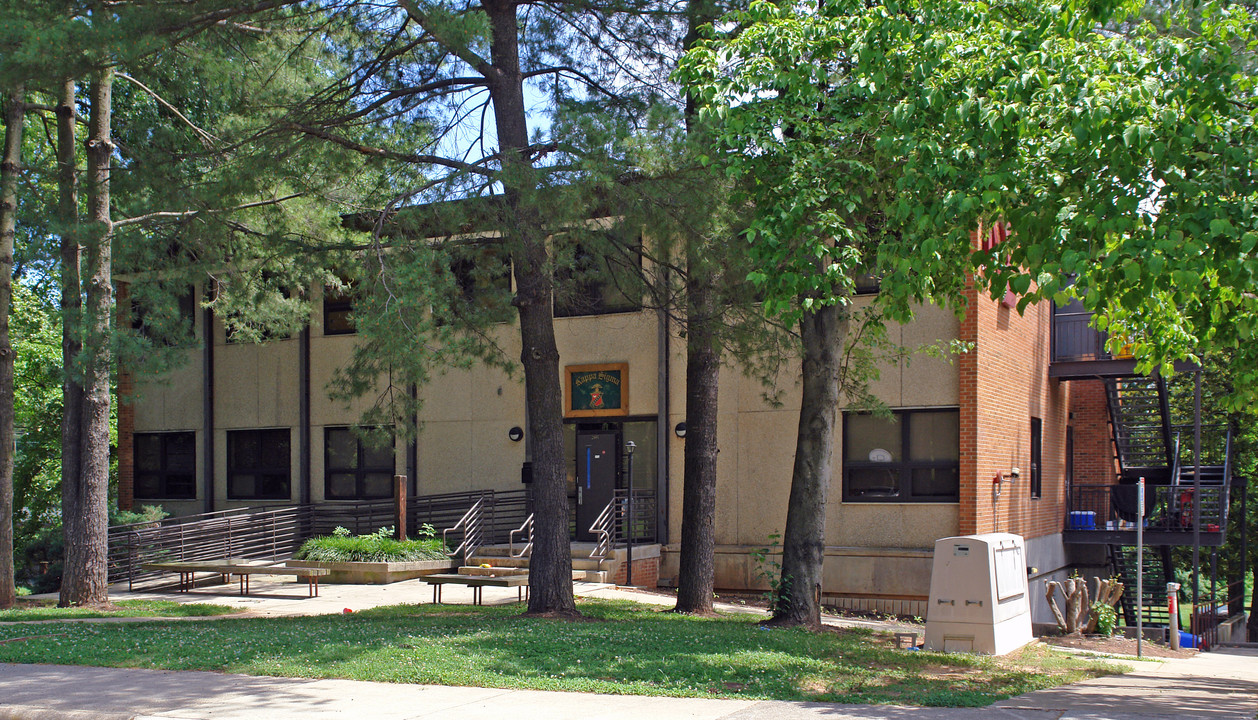 2601 Fraternity Ct in Raleigh, NC - Foto de edificio