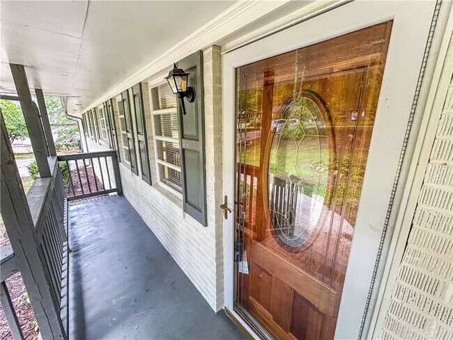 4239 Pinetree Dr in Powder Springs, GA - Building Photo - Building Photo