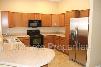 7989 W Mary Jane Ln in Peoria, AZ - Building Photo - Building Photo