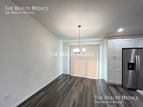 290 Malauka Run in Ocklawaha, FL - Building Photo - Building Photo