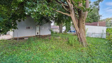1205 Melbourne Dr in New Haven, IN - Building Photo - Building Photo