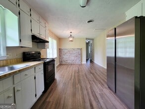 109 Hilltop Cir in Auburn, GA - Building Photo - Building Photo