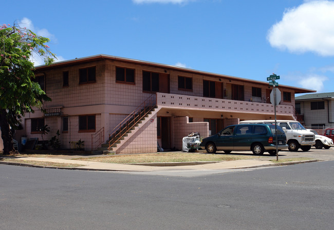 755 Makaleka Ave in Honolulu, HI - Building Photo - Building Photo