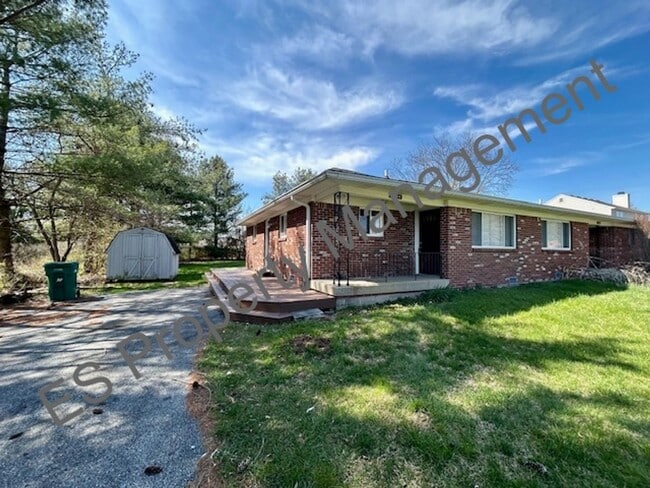 property at 2464 Tansel Rd