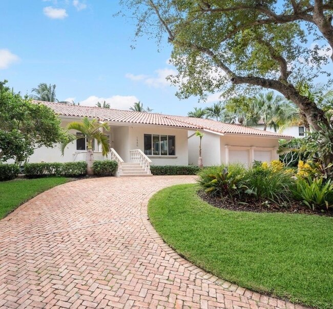 property at 1540 Tagus Ave