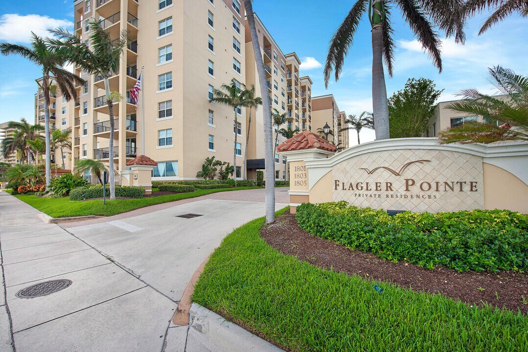 1805 N Flagler Dr, Unit Flagler Pointe in West Palm Beach, FL - Building Photo