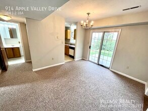 914 Apple Valley Dr in Red Lion, PA - Building Photo - Building Photo