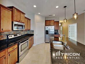 125 Waterside Cir in Winter Haven, FL - Building Photo - Building Photo