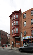 218 N 10th St in Philadelphia, PA - Building Photo - Building Photo