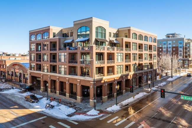 Diamond Lofts