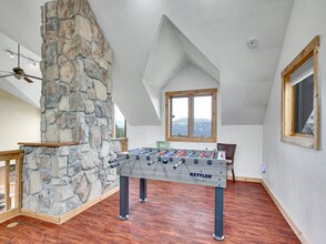 785 Warren Gulch Rd in Idaho Springs, CO - Building Photo - Building Photo