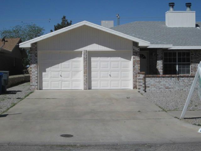 657 La Chapa Ave in El Paso, TX - Foto de edificio