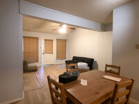 806 W 24th St, Unit 311 in Austin, TX - Building Photo - Building Photo