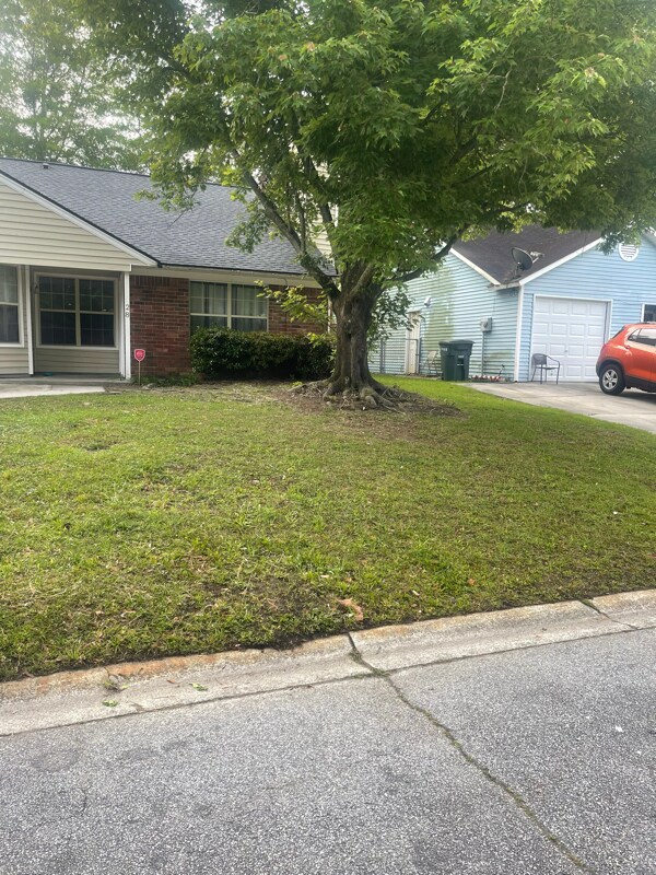 28 N Berwick Dr in Savannah, GA - Building Photo - Building Photo