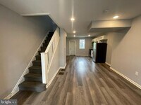 2632 S Lloyd St photo'