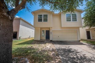 7726 Galleon Field Ln in Cypress, TX - Building Photo