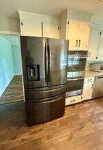 322 Shoreline Dr in Hampton, VA - Building Photo - Building Photo
