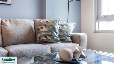 3005 Peachtree Rd NW in Atlanta, GA - Building Photo - Building Photo