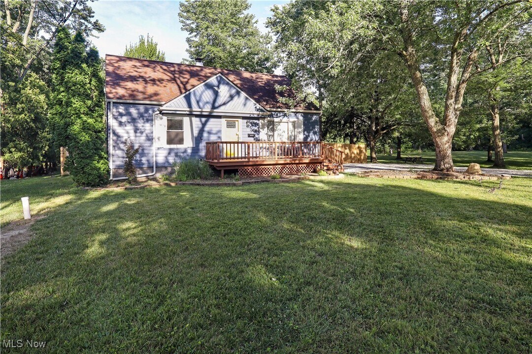 14269 Niagara Dr in Strongsville, OH - Building Photo