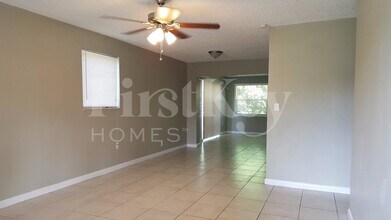 5970 NW 42nd Terrace in Fort Lauderdale, FL - Building Photo - Building Photo