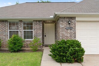 12502 Hackberry Dr in Willis, TX - Building Photo - Building Photo