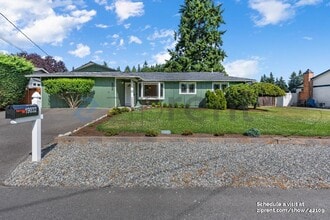 19032 86th Ave NE in Bothell, WA - Building Photo - Building Photo