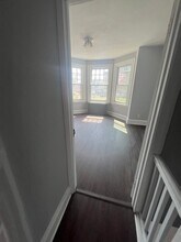 7233 West Chester Pike in Upper Darby Township, PA - Foto de edificio - Building Photo