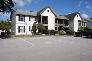 Crestwood Apartments